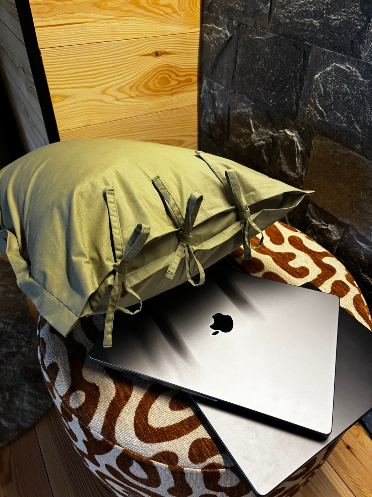 Olive - Thumbnail 2